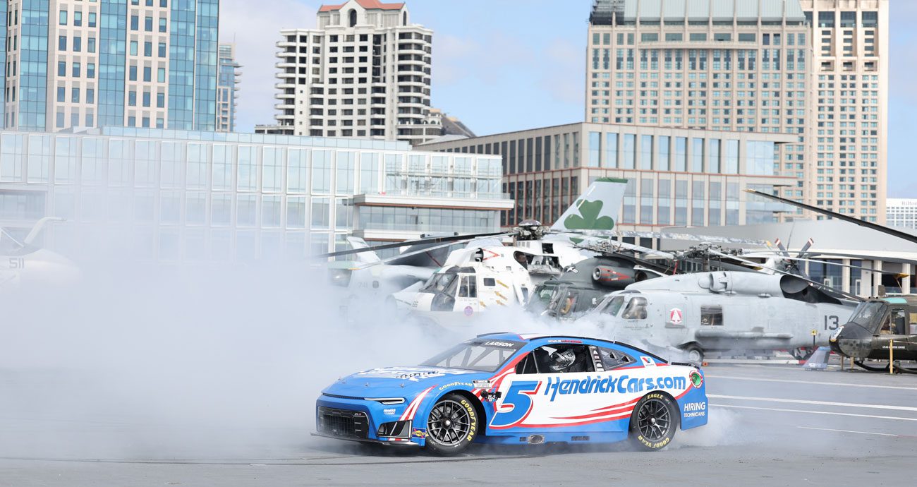NASCAR and iRacing Studios unveil Kyle Larson as the cover driver for NASCAR 26