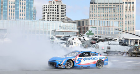 NASCAR and iRacing Studios unveil Kyle Larson as the cover driver for NASCAR 26
