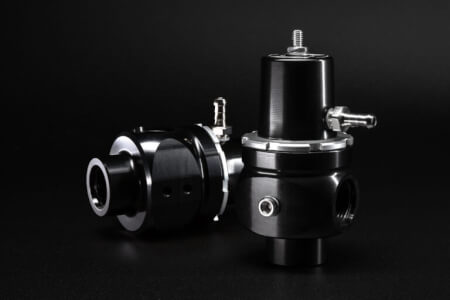 FPR10 Pro-Lite Black – Fuel Pressure Regulator