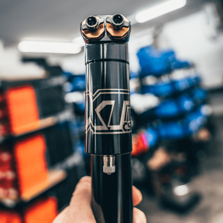 XT Series Quadruple Adjustable Shock